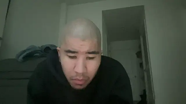 Snapshot of blasian4 chatting on 11.17.25 blasian4 online show from 11.17.25