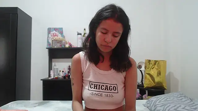 nathaly jones  online show from 06.10.26