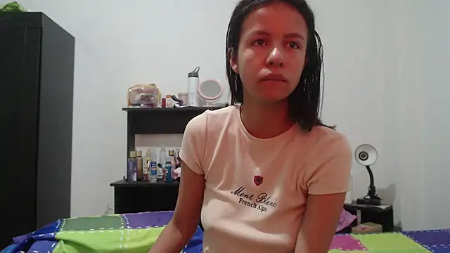 Snapshot of nathaly_jones_ chatting on 07.15.26 nathaly jones online show from 07.15.26