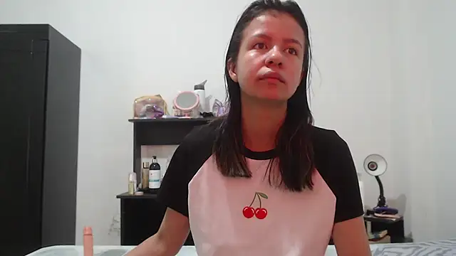 Snapshot of nathaly_jones_ chatting on 07.21.26 nathaly jones online show from 07.21.26