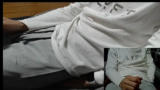 Yasu2000 online show from 06.06.26