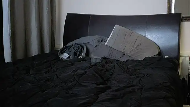 pantyhoselover54 online show from 11.27.25