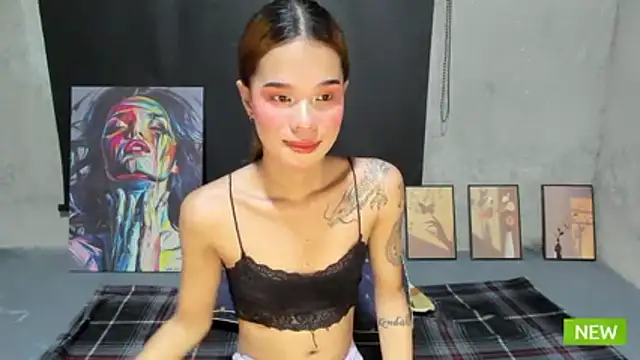 Colette Thompson online show from 11.29.25