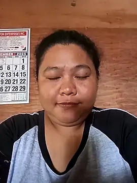 Snapshot of Perfect_smile01 chatting on 11.25.25 Perfect smile01 online show from 11.25.25