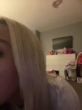 EllieMaeBaby online show from 11.16.25