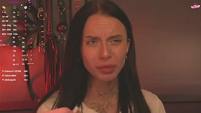 Snapshot of livia_starwars chatting on 09.18.25 livia starwars online show from 09.18.25