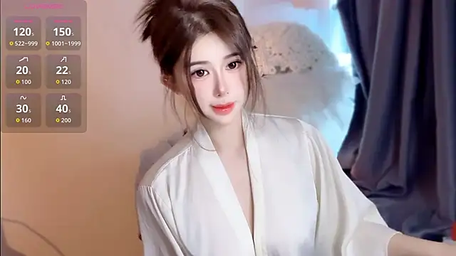 Snapshot of Tina-a chatting on 10.24.25 Tina-a online show from 10.24.25