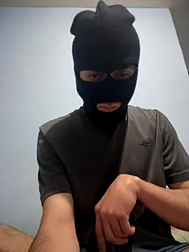 Snapshot of Sebas34_ chatting on 10.26.25 Sebas34 online show from 10.26.25