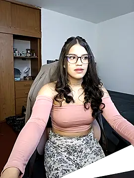 Snapshot of asumi_18 chatting on 10.01.25 asumi 18 online show from 10.01.25