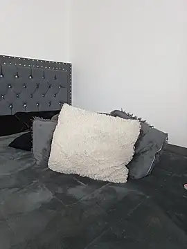 Snapshot of asumi_18 chatting on 11.11.25 asumi 18 online show from 11.11.25