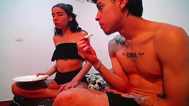 Snapshot of Candy_Grey28 chatting on 09.26.25 Candy Grey28 online show from 09.26.25