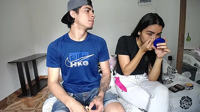 Snapshot of Candy_Grey28 chatting on 11.24.25 Candy Grey28 online show from 11.24.25