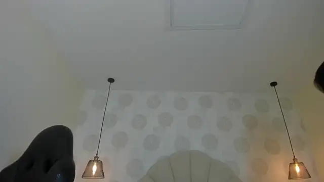 GIANAMILLER6 online show from 12.01.25