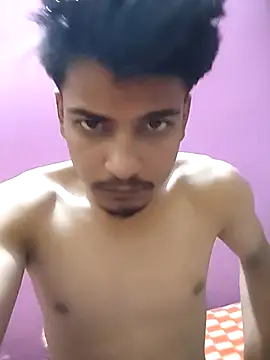 Snapshot of KaranSingh0m chatting on 05.12.26 KaranSingh0m online show from 05.12.26