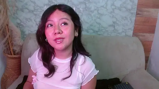 Snapshot of catalina_santana20 chatting on 10.12.25 catalina santana20 online show from 10.12.25