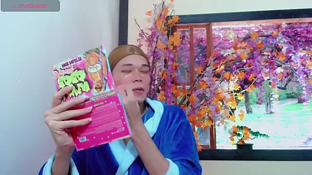 Snapshot of Madison_Mujica chatting on 09.10.25 Madison Mujica online show from 09.10.25