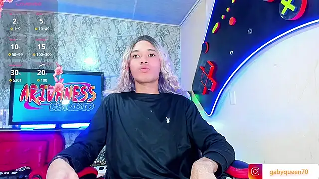 Snapshot of Madison_Mujica chatting on 10.16.25 Madison Mujica online show from 10.16.25