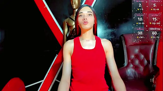 Snapshot of Madison_Mujica chatting on 11.19.25 Madison Mujica online show from 11.19.25