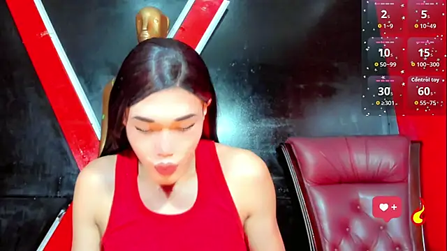 Snapshot of Madison_Mujica chatting on 11.20.25 Madison Mujica online show from 11.20.25