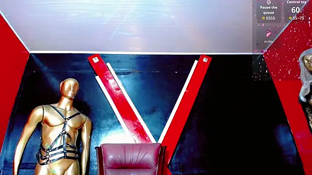 Snapshot of Madison_Mujica chatting on 11.26.25 Madison Mujica online show from 11.26.25