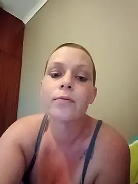 ComeAsYouAre online show from 11.15.25