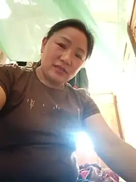 Snapshot of Mptrangp chatting on 04.03.26 Mptrangp online show from 04.03.26