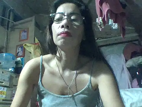 Snapshot of Mayumie05 chatting on 09.25.25 Mayumie05 online show from 09.25.25