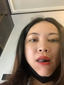 zhizhinaigai online show from 06.05.26