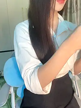 Dior baby online show from 12.18.25