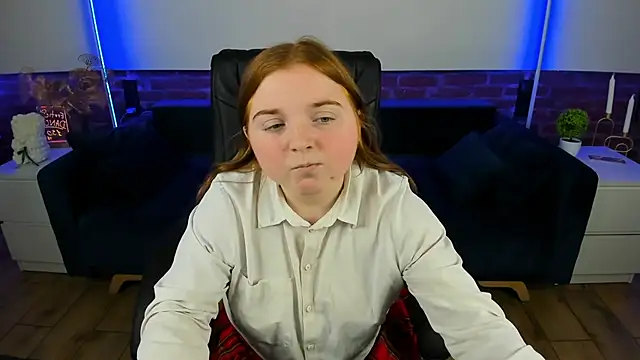 KattyRose8 online show from 09.18.25