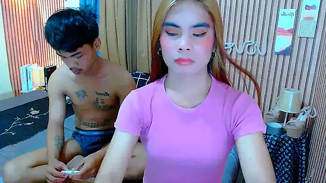 Snapshot of zeusdaven chatting on 11.29.25 zeusdaven online show from 11.29.25