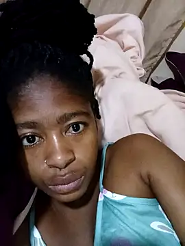 Snapshot of BP2 chatting on 09.12.25 BP2 online show from 09.12.25