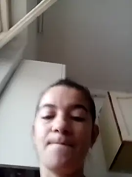 alinaalinutzq online show from 11.28.25