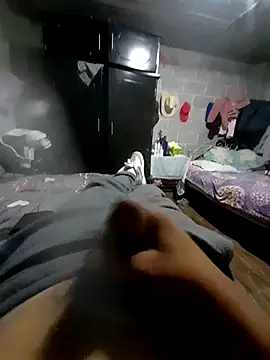 Snapshot of jann1900 chatting on 12.01.25 jann1900 online show from 12.01.25