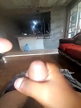 Snapshot of jann1900 chatting on 12.05.25 jann1900 online show from 12.05.25