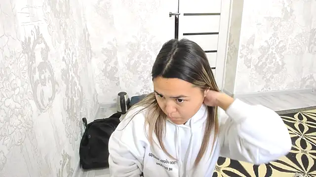 saika blush online show from 11.22.25