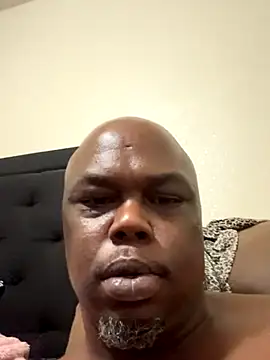 Snapshot of devon3421 chatting on 12.18.25 devon3421 online show from 12.18.25