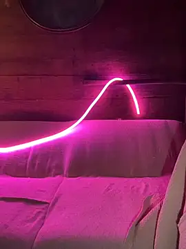 FoxStudioSex online show from 10.14.25