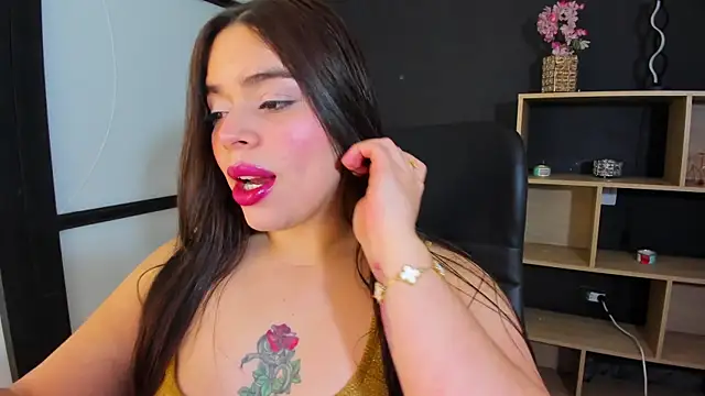 Snapshot of sunnypaytton chatting on 09.14.25 sunnypaytton online show from 09.14.25