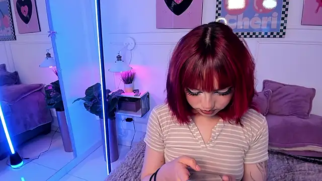 Zoe Lynch  online show from 02.12.26