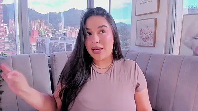 Snapshot of Zoey_thompson chatting on 09.19.25 Zoey thompson online show from 09.19.25