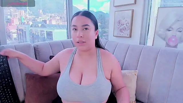 Snapshot of Zoey_thompson chatting on 09.20.25 Zoey thompson online show from 09.20.25