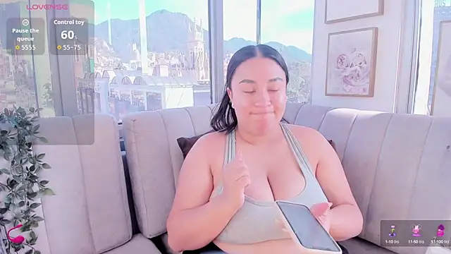 Snapshot of Zoey_thompson chatting on 09.25.25 Zoey thompson online show from 09.25.25