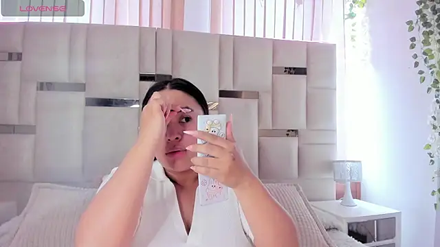 Snapshot of Zoey_thompson chatting on 09.27.25 Zoey thompson online show from 09.27.25