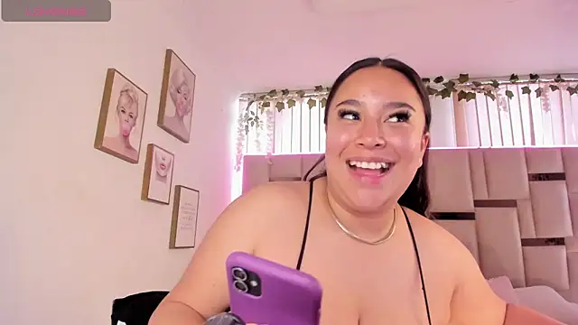 Snapshot of Zoey_thompson chatting on 11.27.25 Zoey thompson online show from 11.27.25