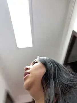 Zoey thompson online show from 06.05.26
