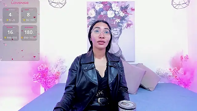 lucyy liiuu online show from 11.07.25