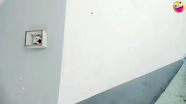 Snapshot of baby_rous chatting on 10.12.25 baby rous online show from 10.12.25