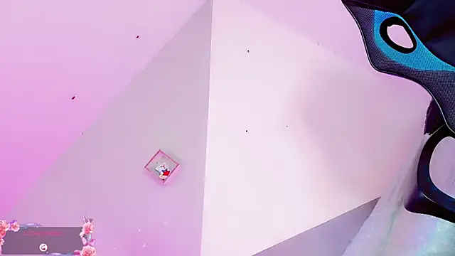 Snapshot of baby_rous chatting on 11.20.25 baby rous online show from 11.20.25