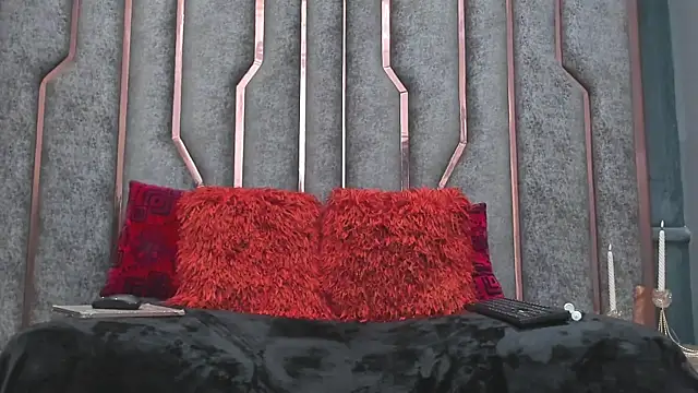 SienaFacchini online show from 11.25.25